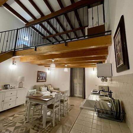 A Casa Di Dora Apartment Бари Екстериор снимка