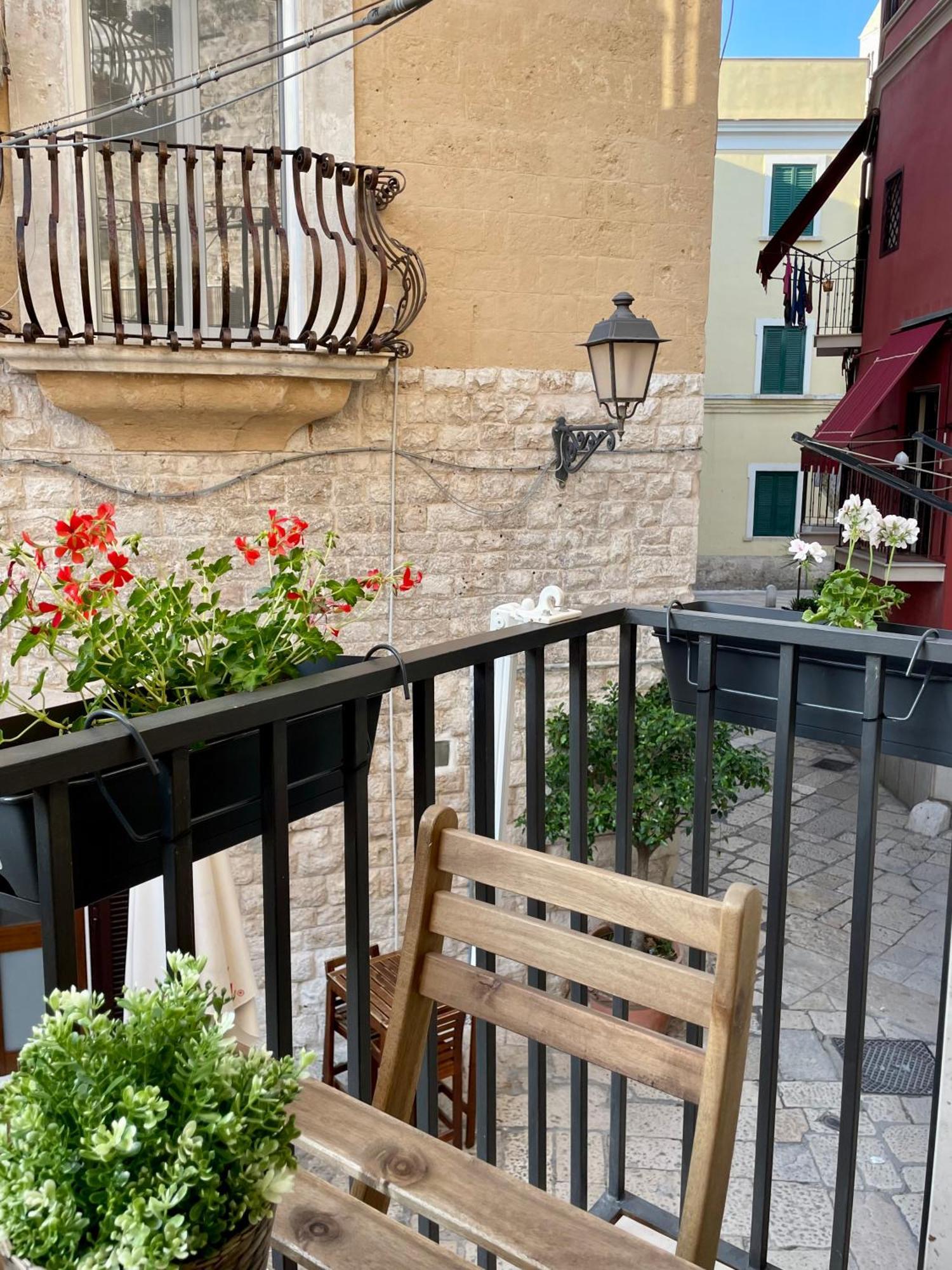 A Casa Di Dora Apartment Бари Екстериор снимка
