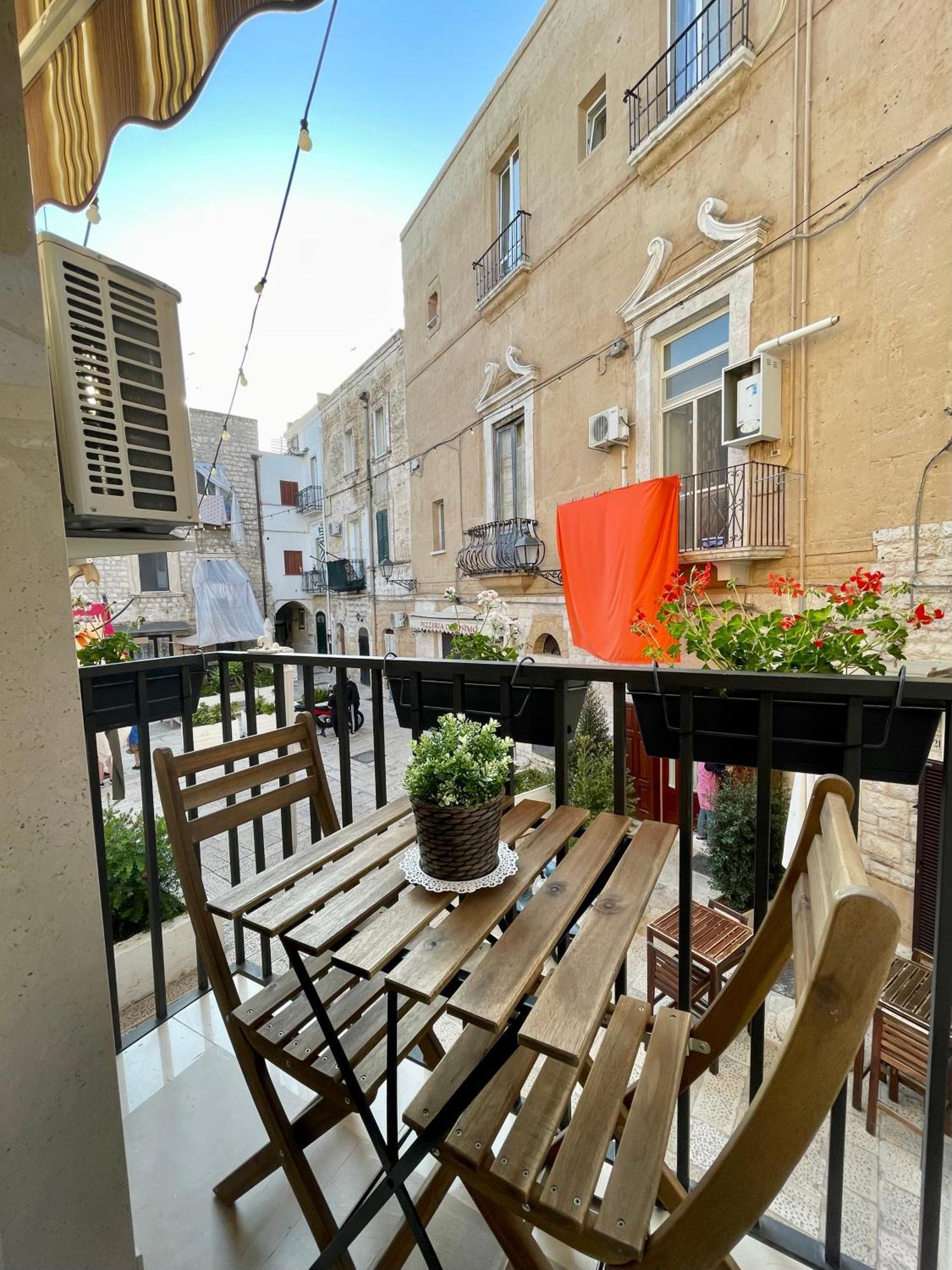 A Casa Di Dora Apartment Бари Екстериор снимка